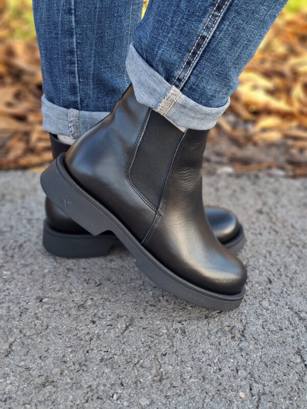 Chelsea Bordeaux  botki z elastyczną wstawką czarne