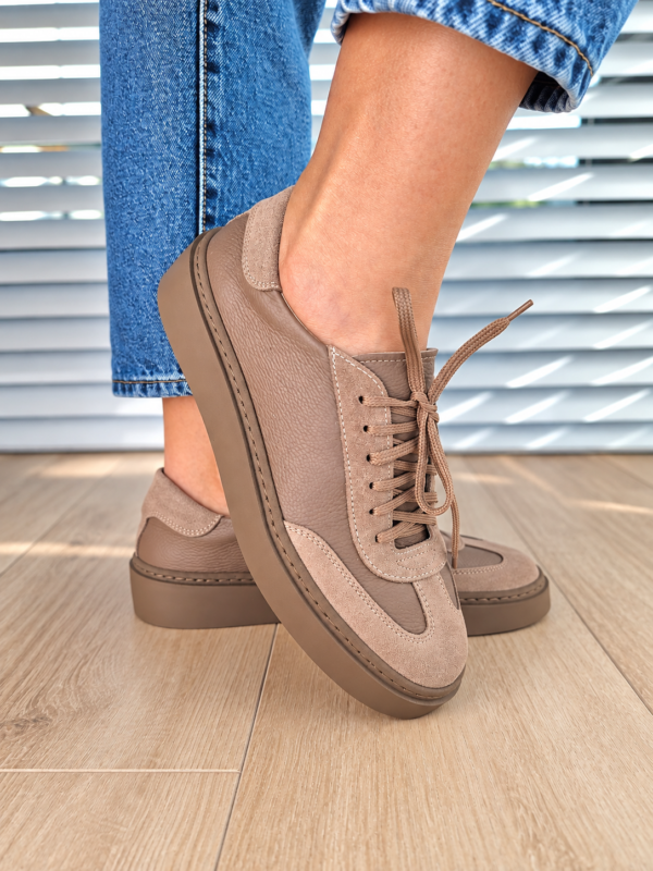 Livia – Skórzane Trampki Damskie cappuccino Polska produkcja