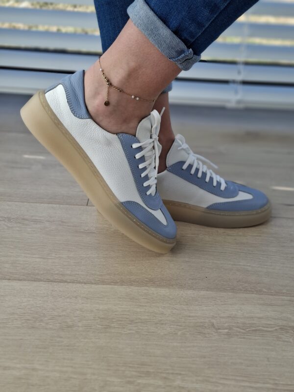 Livia – Skórzane Trampki Damskie błękit/biały