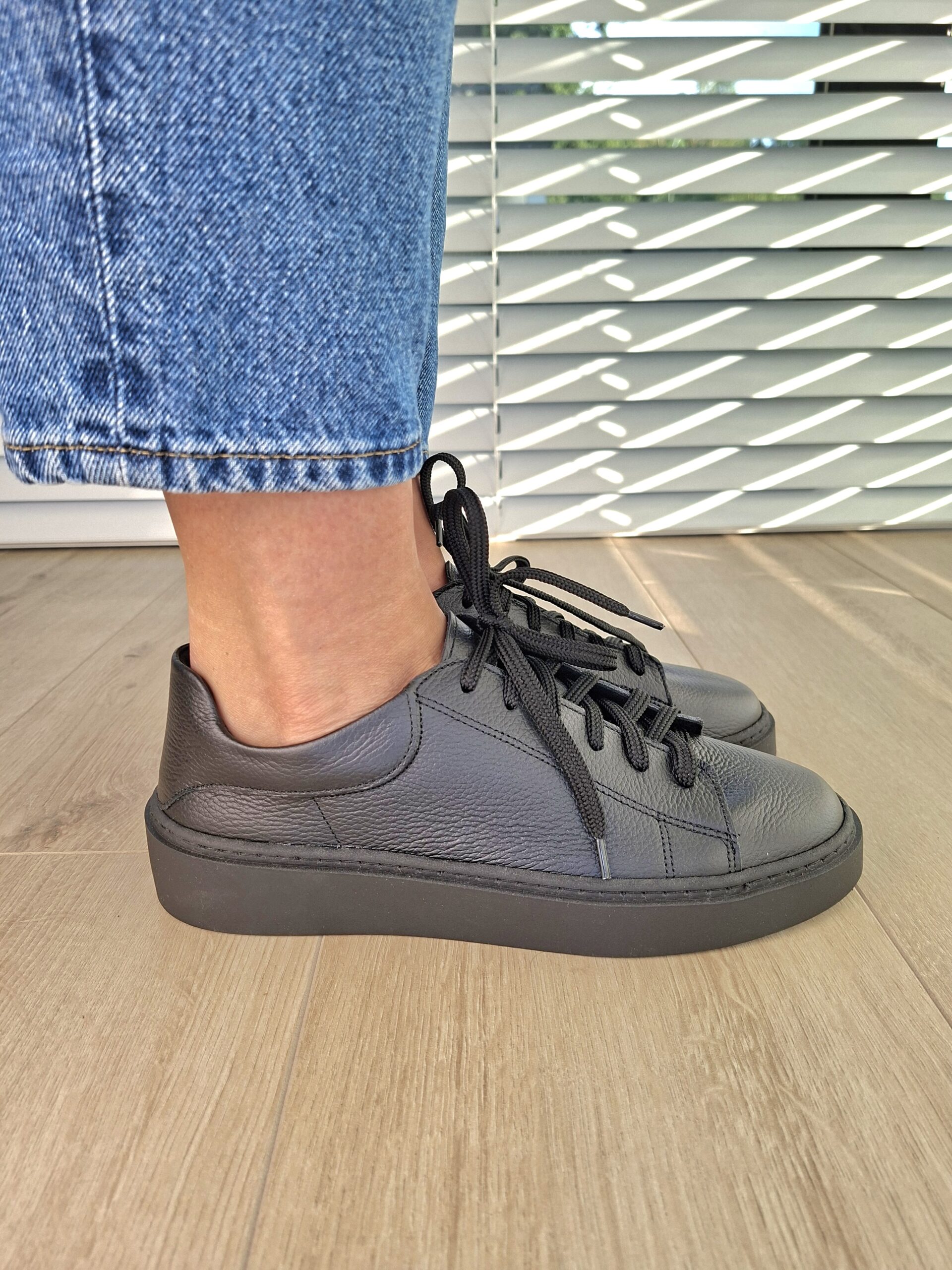 Sneakers Kyoto skóra naturalna czarny Polska produkcja - obrazek 5